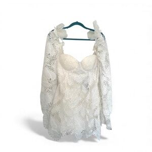 Elegant White Off The Shoulder Boho Lace Floral Pattern Mini Dress Special NWT M